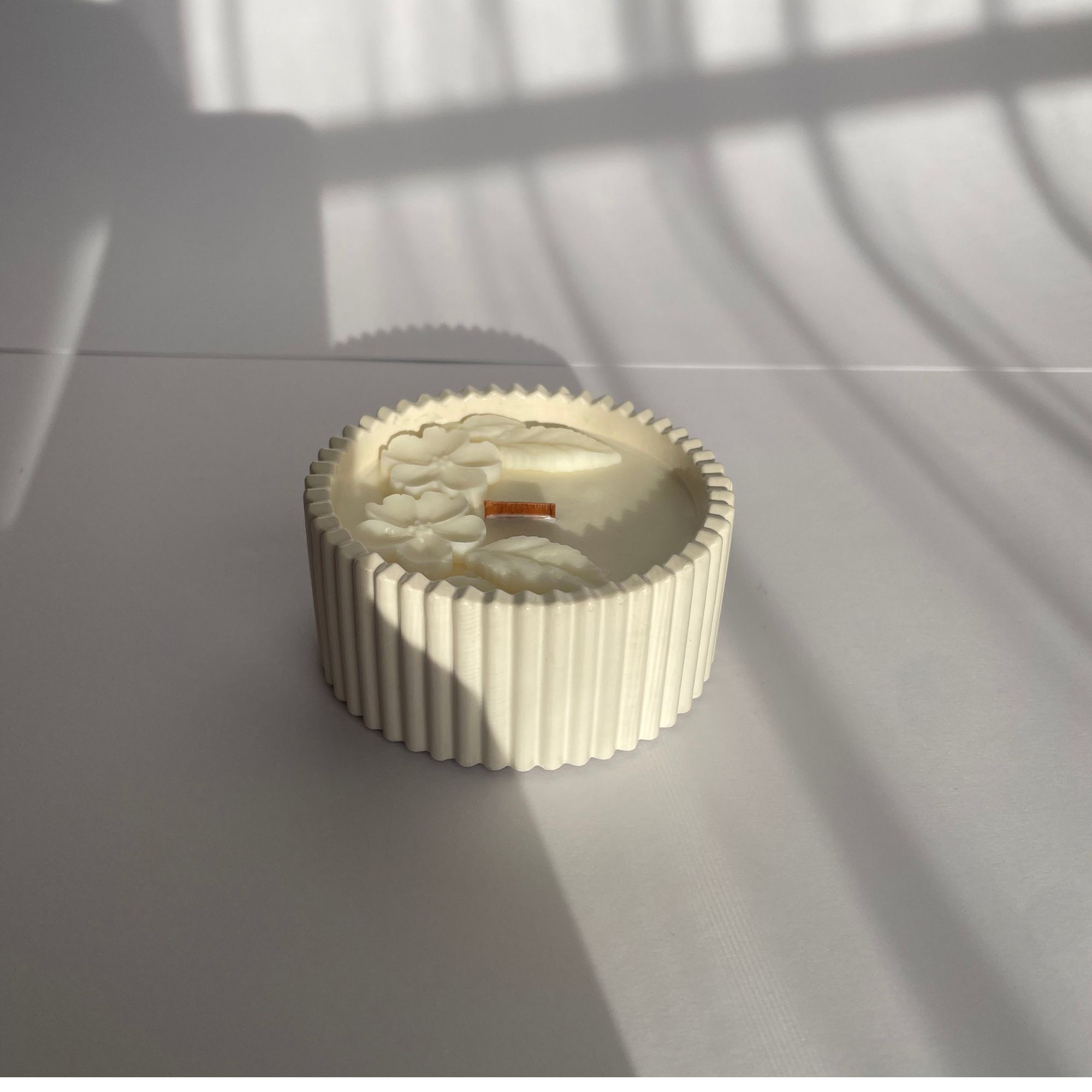 Lumanare Serene - imagine 2